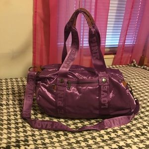 VS PINK PURPLE DUFFLE